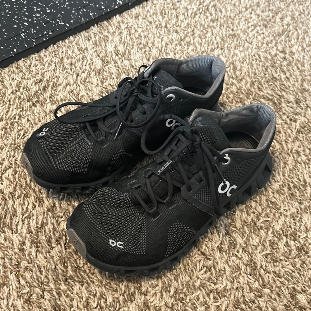 On Cloud X shoes